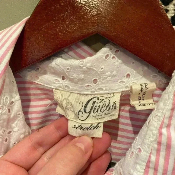 GUESS VINTAGE PINK STRIPE BUTTON DOWN BLOUSE SIZE XL - Picture 4 of 7